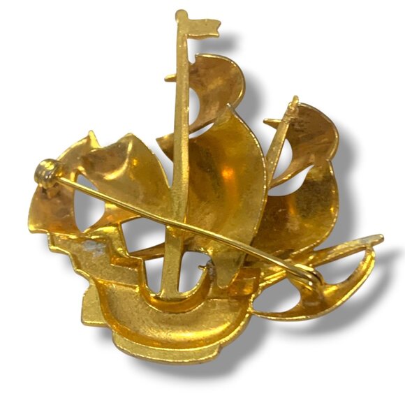 Vintage Gold-Tone Ship Brooch Pin With Filigree Design & Enamel Details - Picture 5 of 6